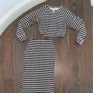 Long sleeve crop top with matching pencil skirt